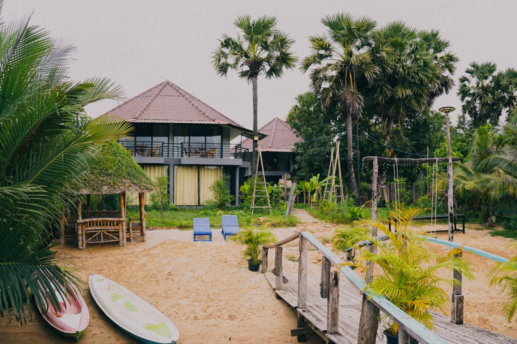 Funky Moon Kampot Pansiyon Dış mekan fotoğraf